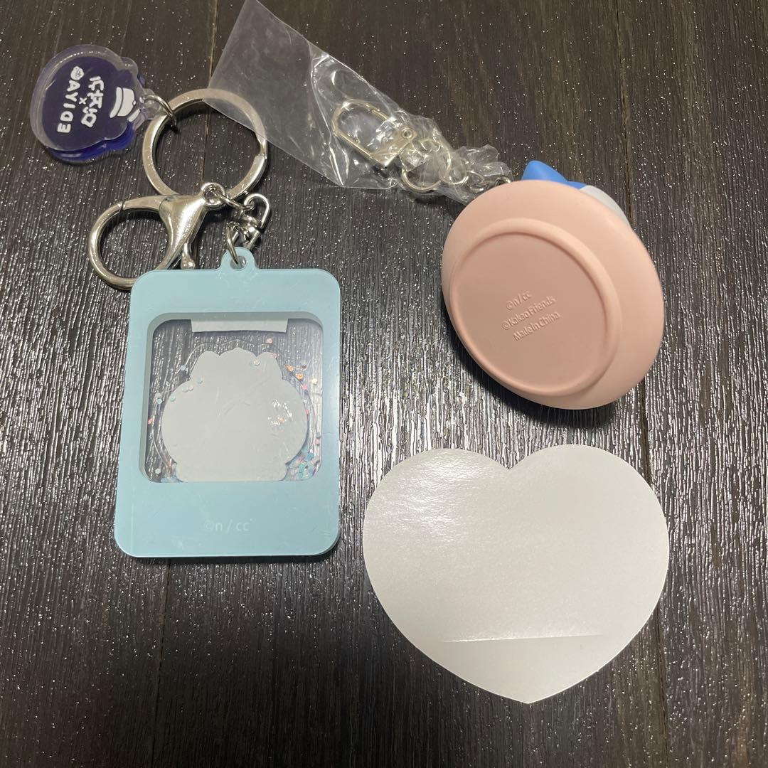 ハチワレ　グッズ　マスコット　缶バッジ　キーホルダー　アクスタ　まとめ売り