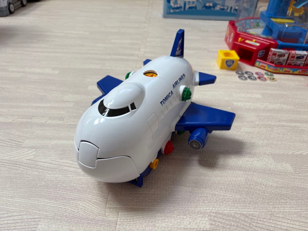 【お値打ち】トミカ スライダーパーキング50 他　4点セット販売