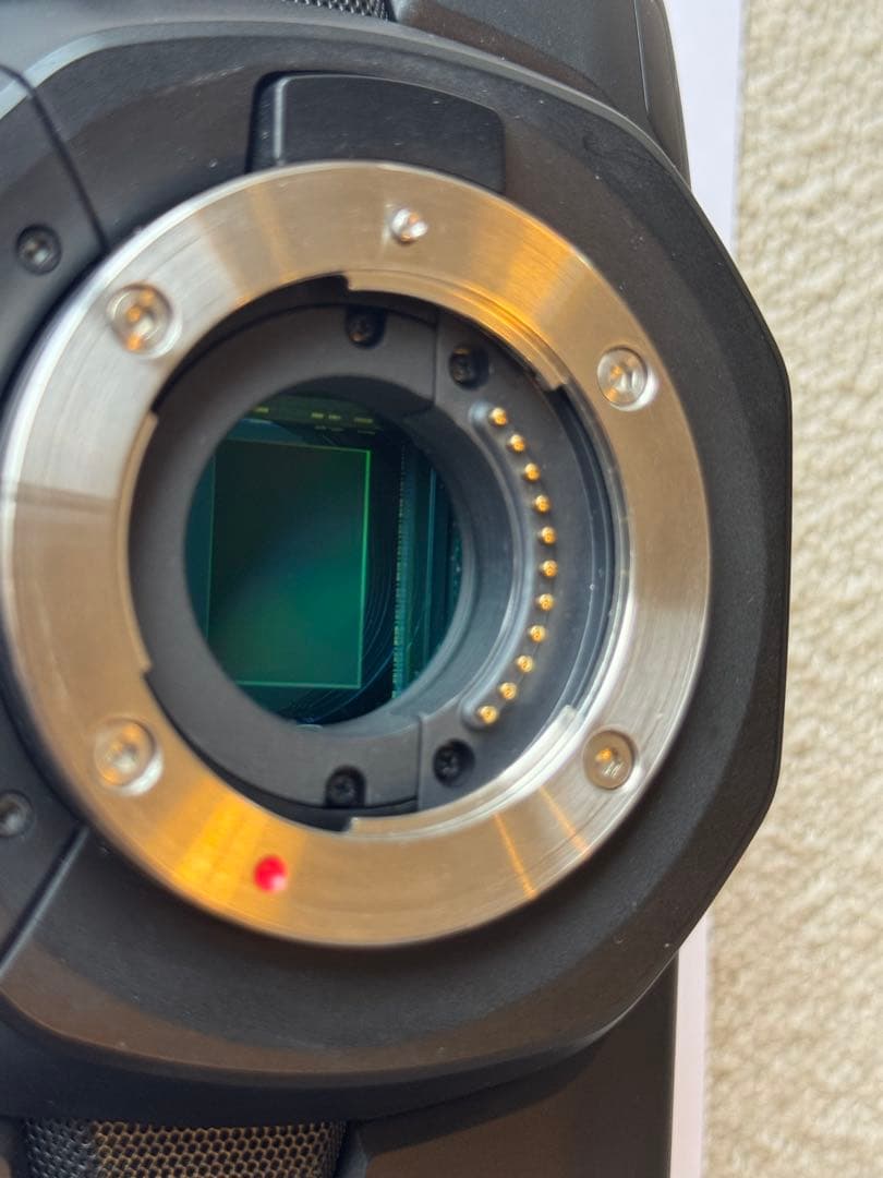 Blackmagic BMPCC 4K 本体／箱あり／Aプラグ付AC同梱／