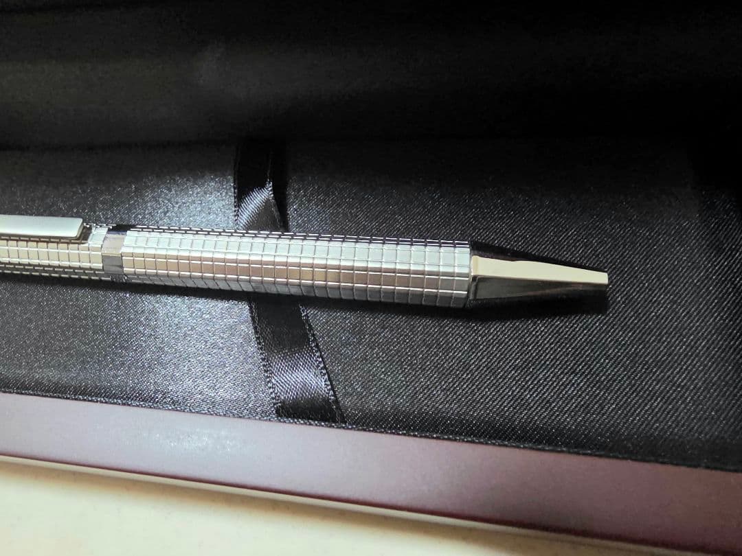 オーデマピゲ　ボールペン　シルバー　箱付き　新品