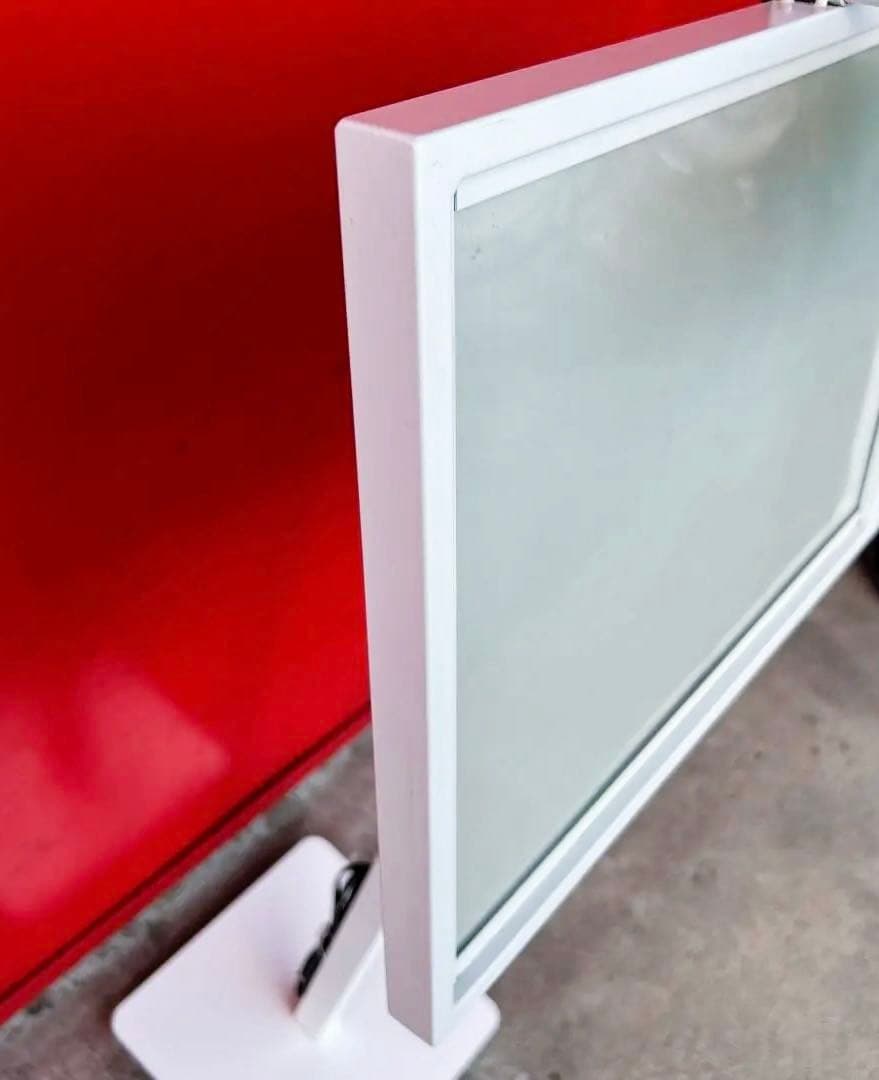 メニュースタンド