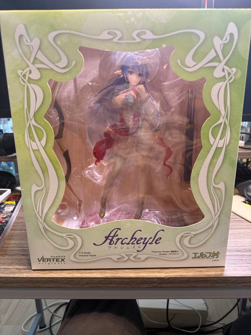 アルシェイル Vertex Archeyle フィギュア 未開封