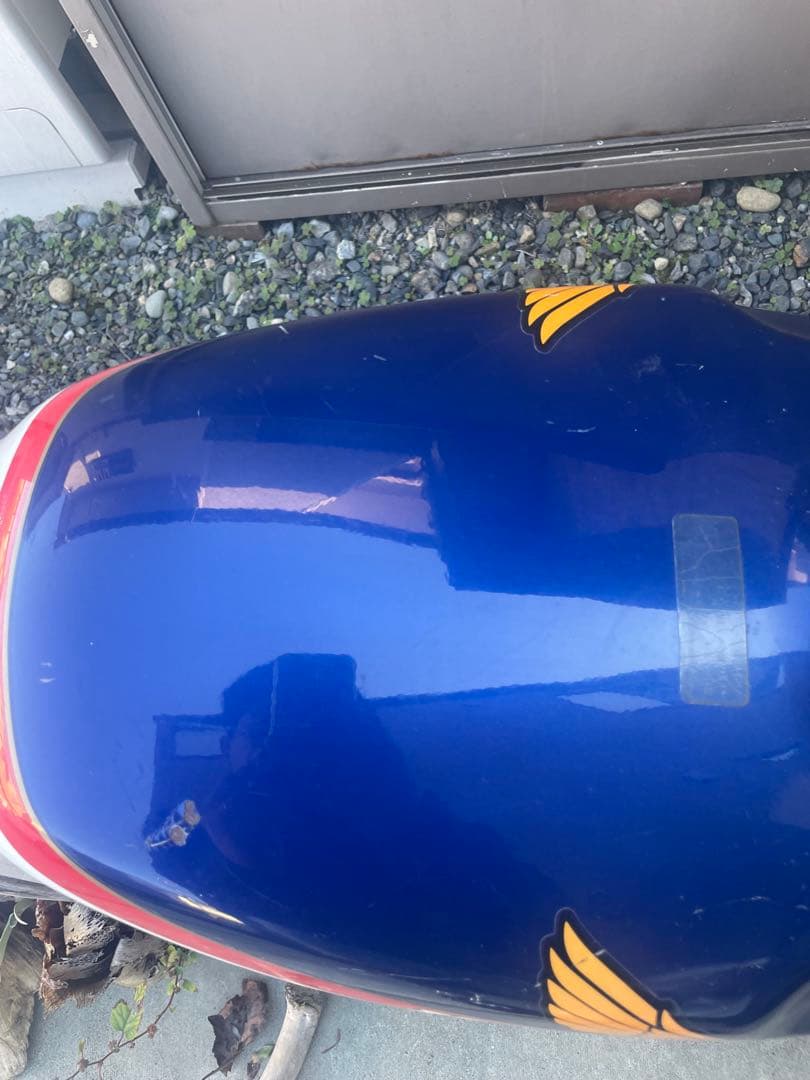 y*Ｐ様 CBR400F オリジナルタンク　純正　塗り替え無し　当時物　デカール