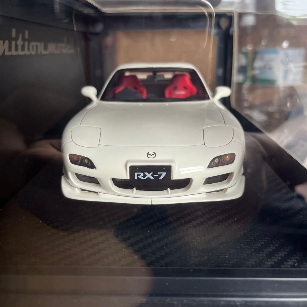 えぶりぃた〜ぼイグニッションモデル 1/18 MAZDA RX-7 FD3