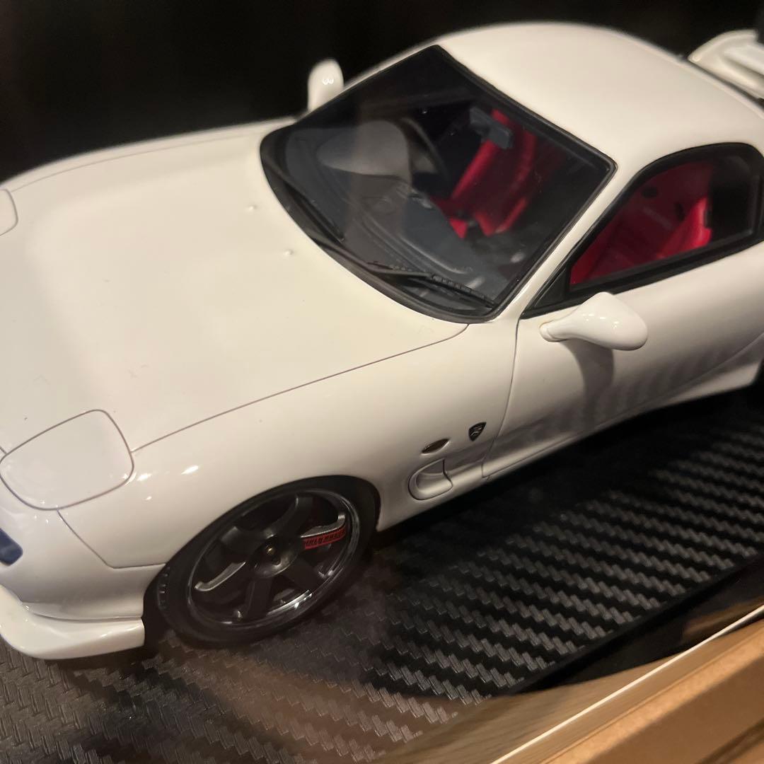 えぶりぃた〜ぼイグニッションモデル 1/18 MAZDA RX-7 FD3