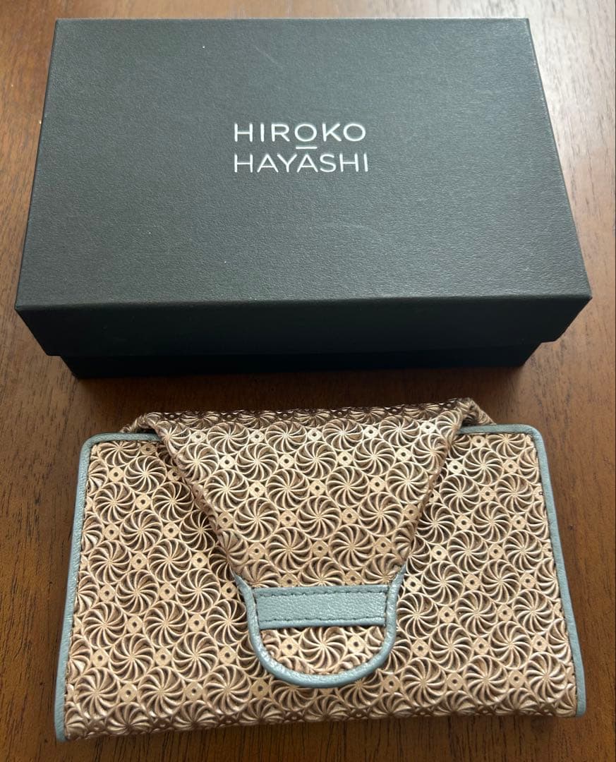 ヒロコハヤシHIROKO HAYASHI 【限定品】ジラソーレセーラマルチ財布