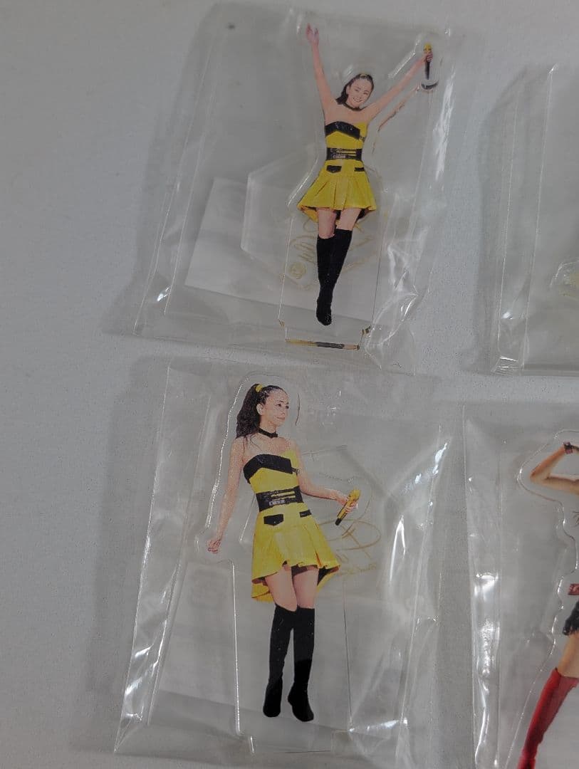 安室奈美恵　アクリルスタンド・88・缶マグネットまとめ売り