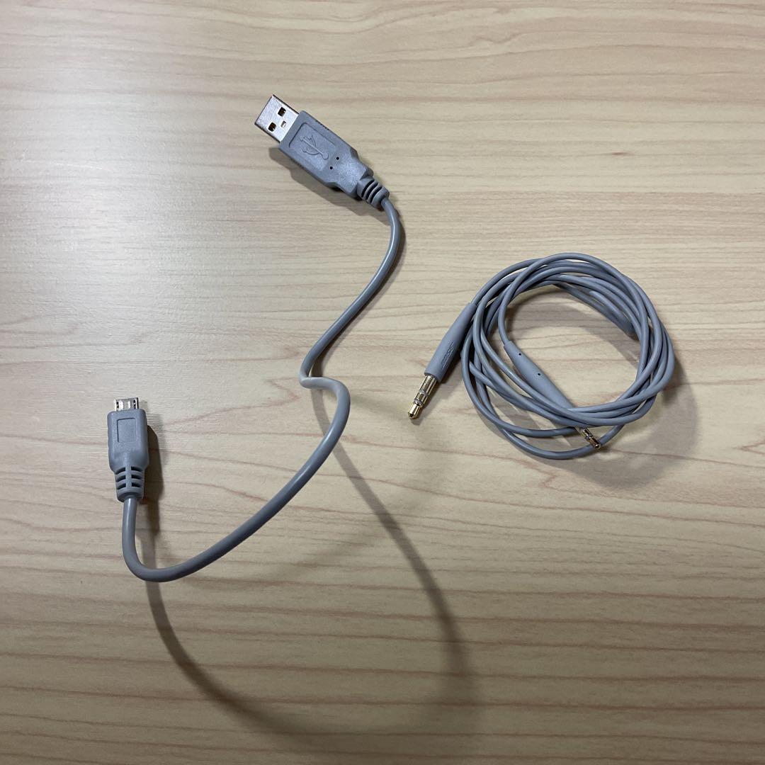 【イヤーパッド交換済】Bose QuietComfort 35 II シルバー