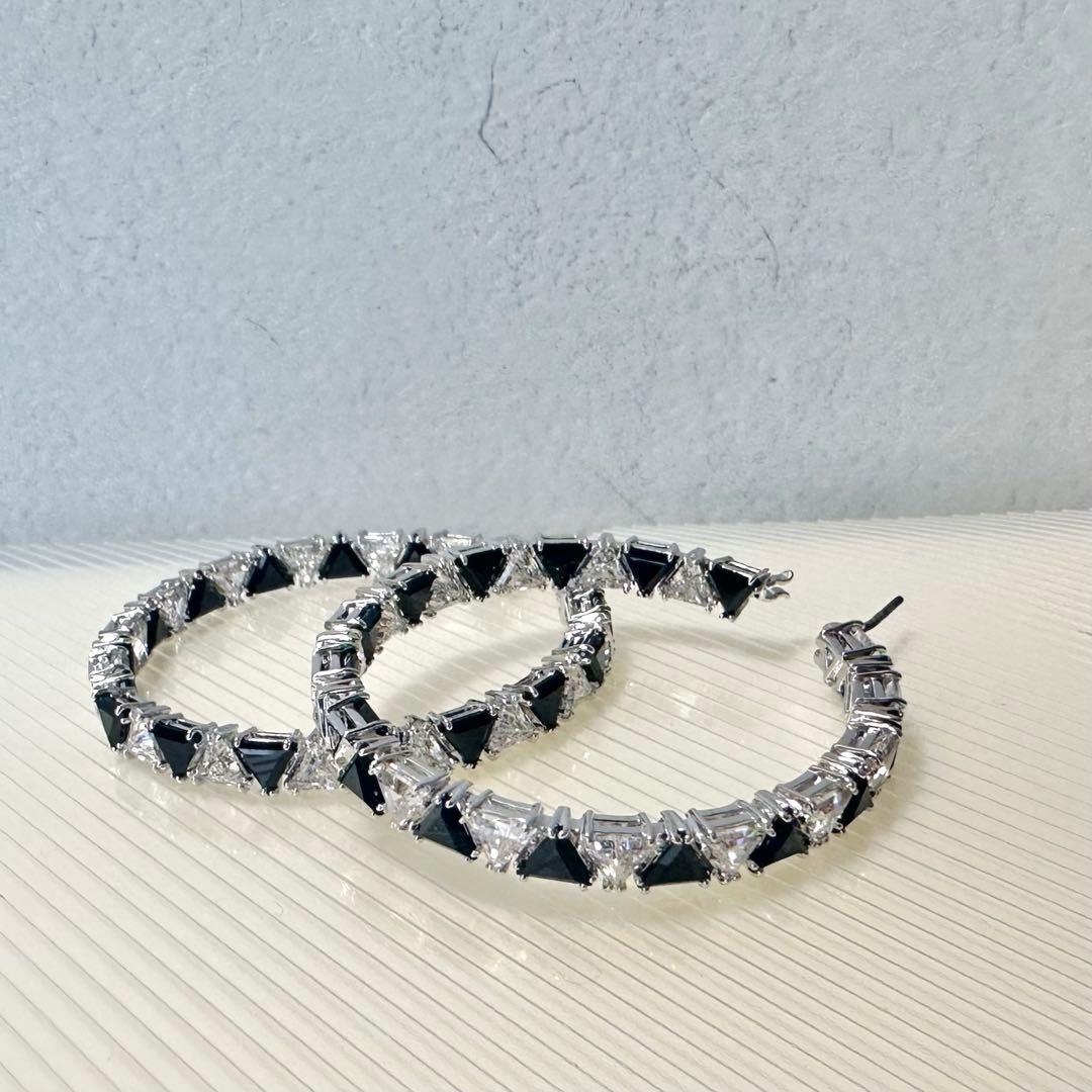 定価3万円★美品 SWAROVSKI スワロフスキー Ortyx フープ ピアス