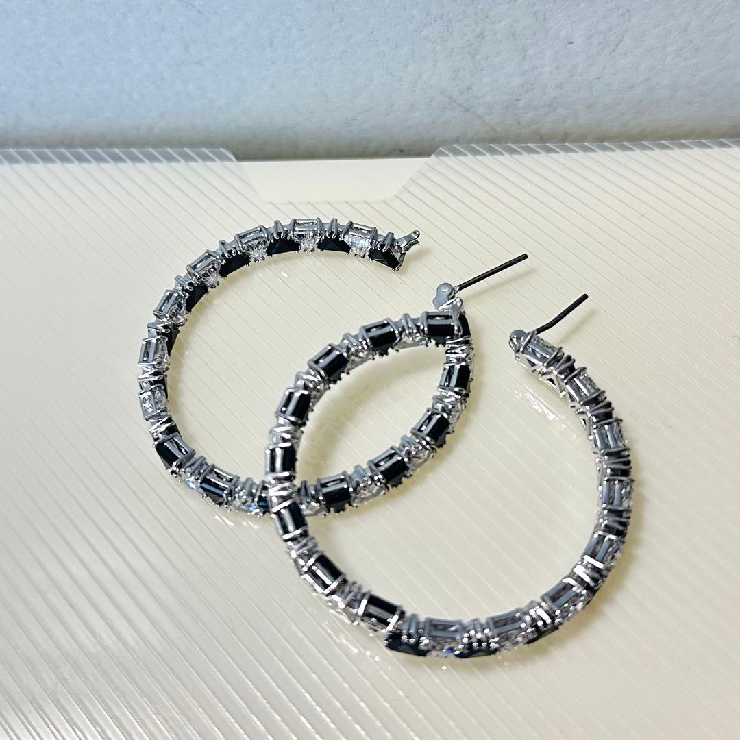定価3万円★美品 SWAROVSKI スワロフスキー Ortyx フープ ピアス
