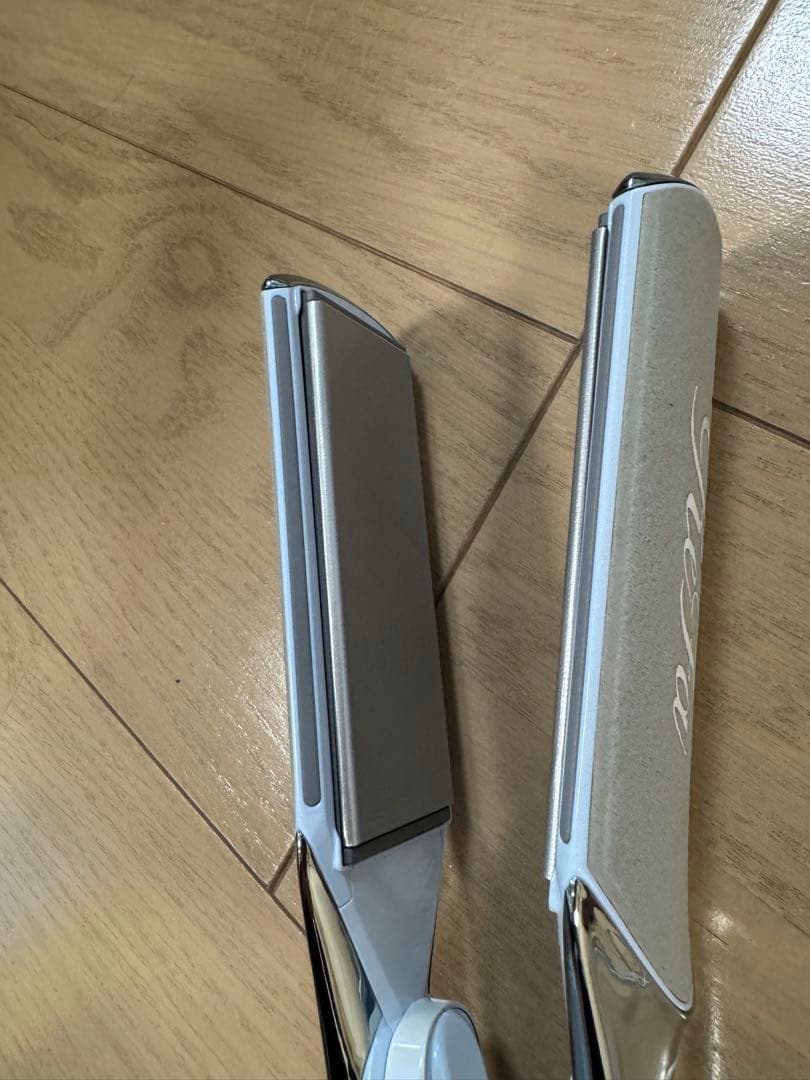 ReFa POWER STRAIGHT PRO ストレートヘアアイロン