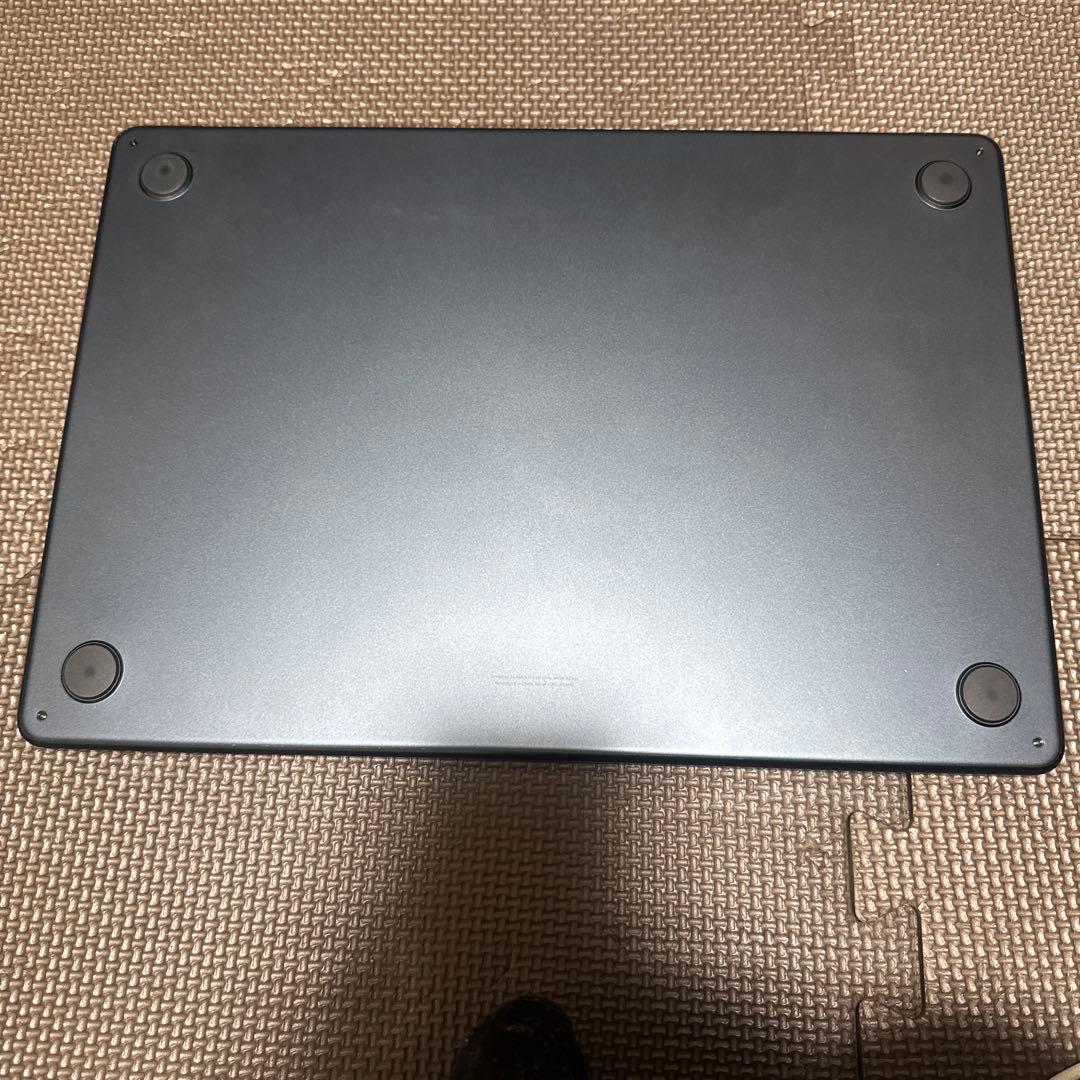 MacBook本体 MacBook air M2 16GB 512GB