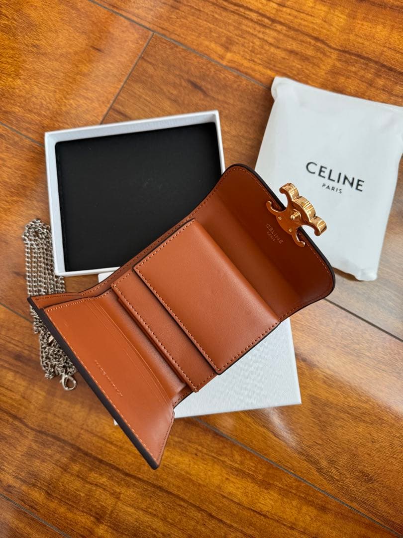 CELINE 三つ折り財布 ダークブラウン チェーン付き