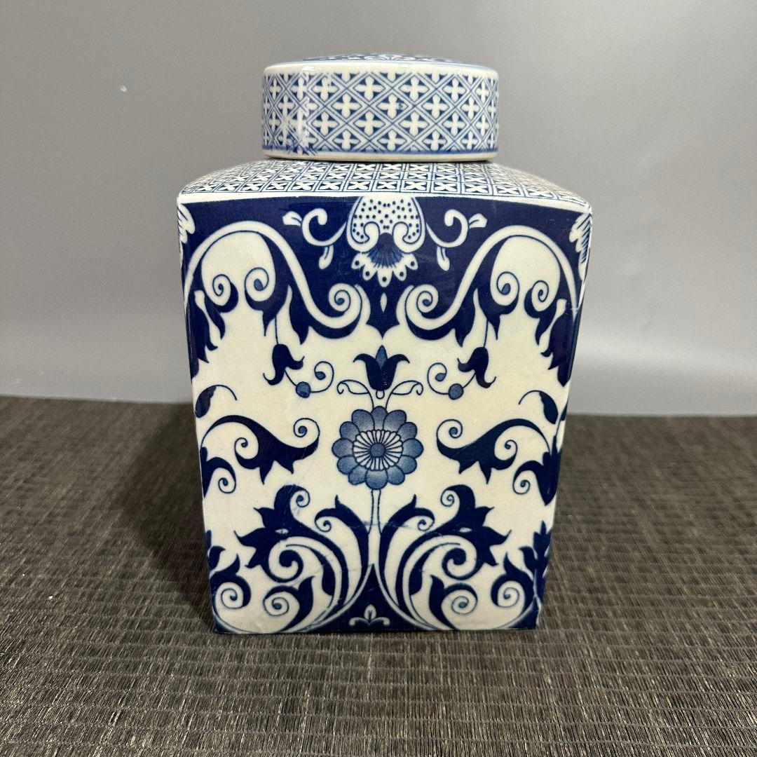 景徳鎮 青花磁器四方壺 応接間玄関 書斎 置物 装飾品 工芸品