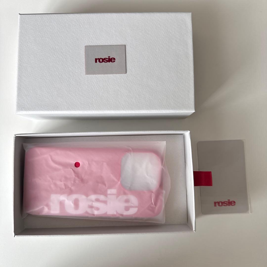 rosie ロゼ iPhoneケース15pro トレカ付き 未使用