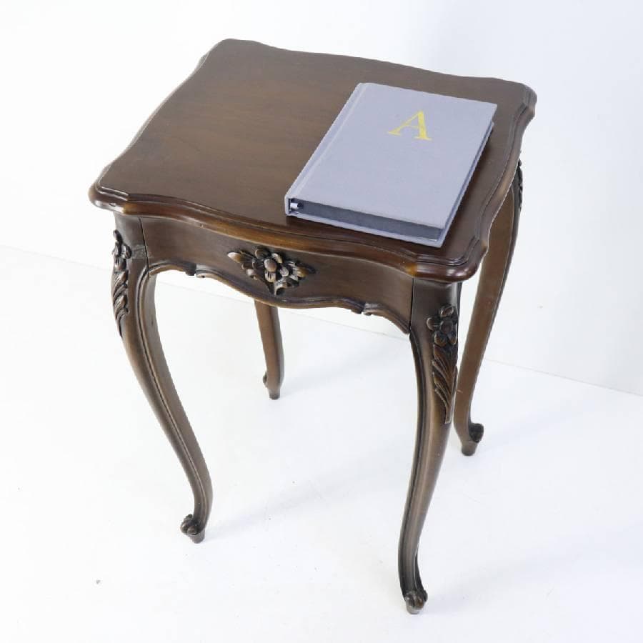 カリモク最高峰 ドマーニ ルイ15世コレクション サイドテーブル 引き出し付き