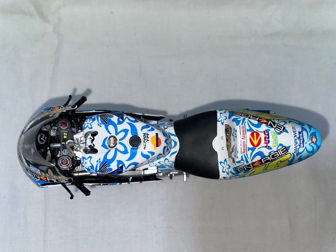 ミニチャンプス　1/12 NSR 500 ロッシ　2001