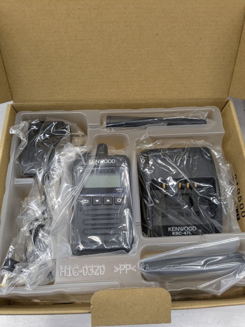 TPZ-D563 デジタル簡易無線機　30CH　未使用