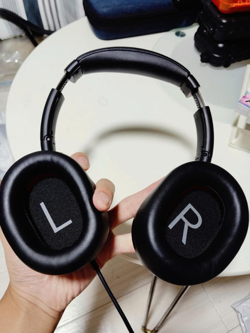 ヘッドホン Austrian Audio Hi-X20