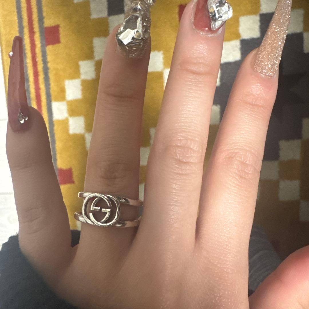 Gucci シルバー ロゴリング