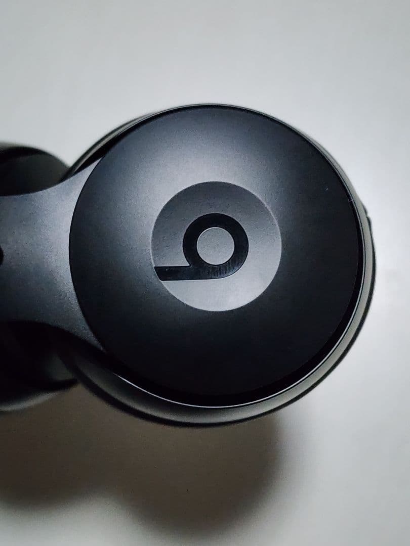 Beats Solo Proワイヤレスヘッドホン ブラック ケース付き