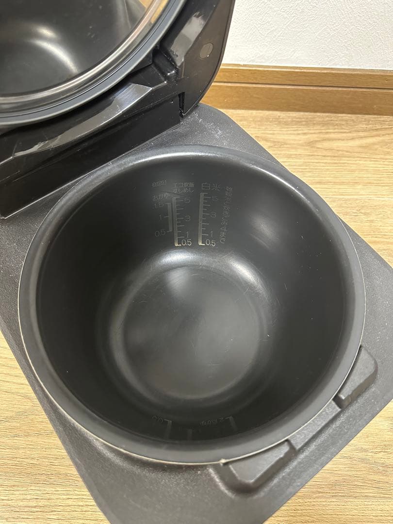 象印STAN (NW-SA10) 炊飯器5.5合炊き 黒 2019年製