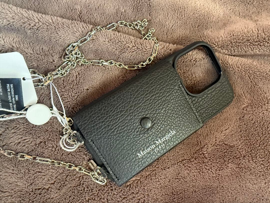 m*i様 【新品、鑑定可能】メゾンマルジェラ チェーンストラップ　アイフォンケー
