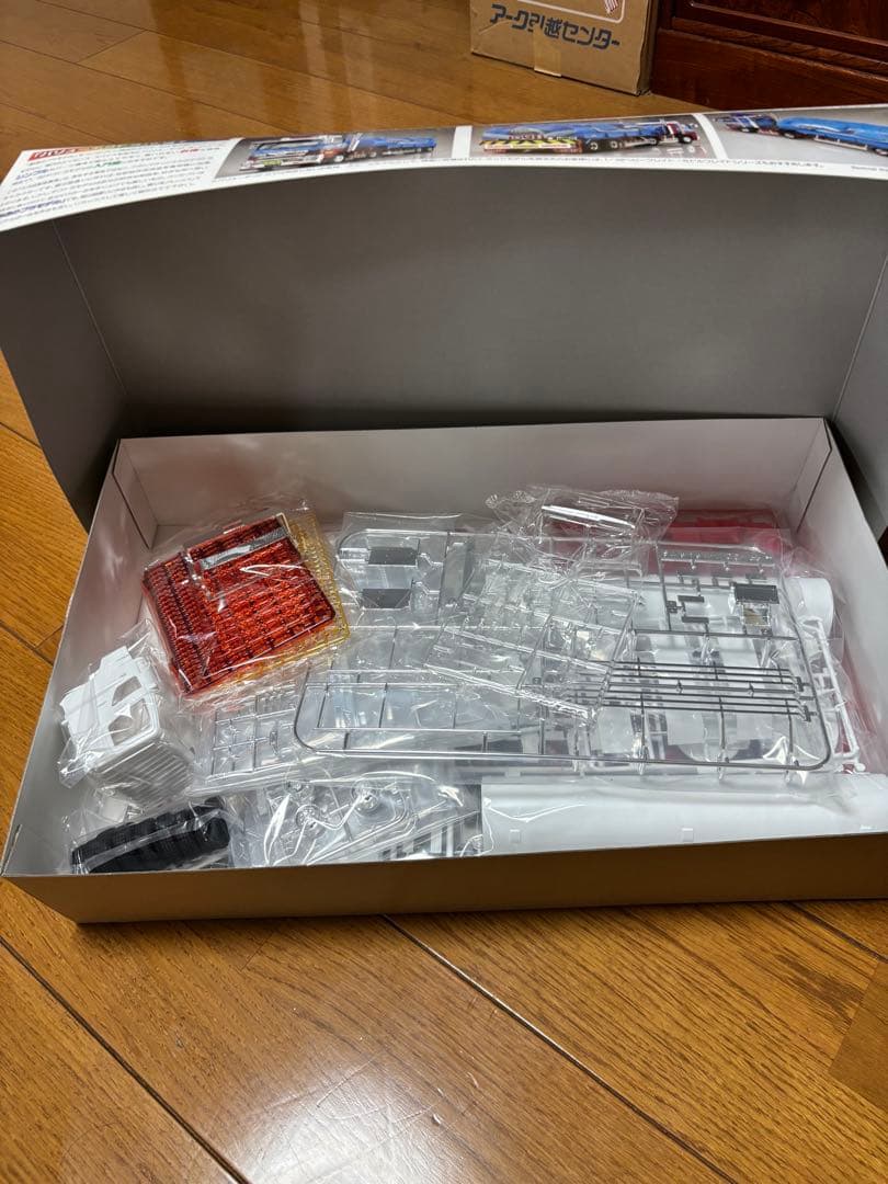 デコトラ　アオシマ 1／32 バリューデコトラ　55 三代目鮫肌慕情　未組立