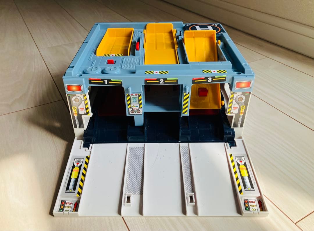 【大特価】トミカ　大量まとめ売り　サーキット　サービスエリア　トミカビル