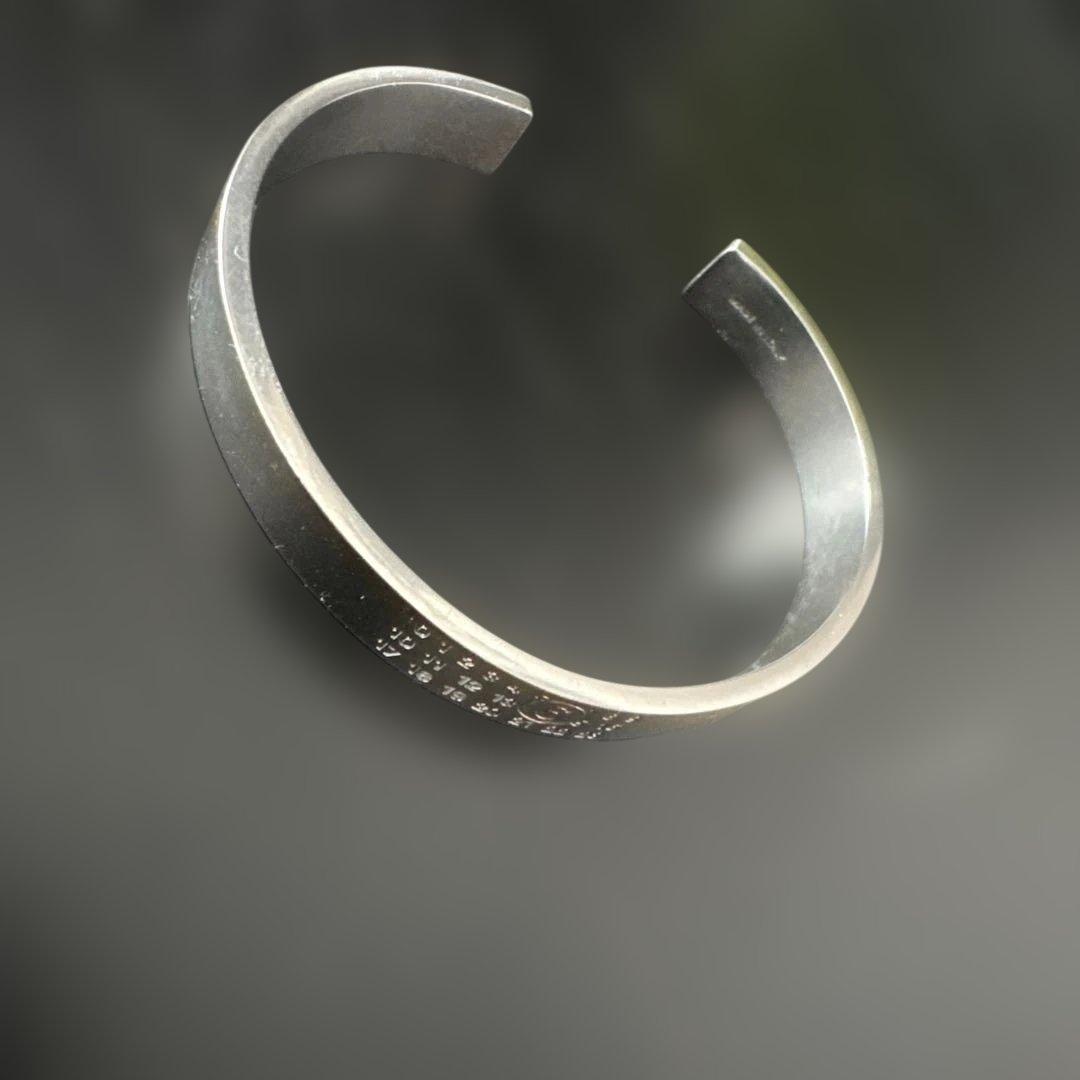 マルジェラ mm6 シルバーカラー オープンバングル　真鍮　イタリア製