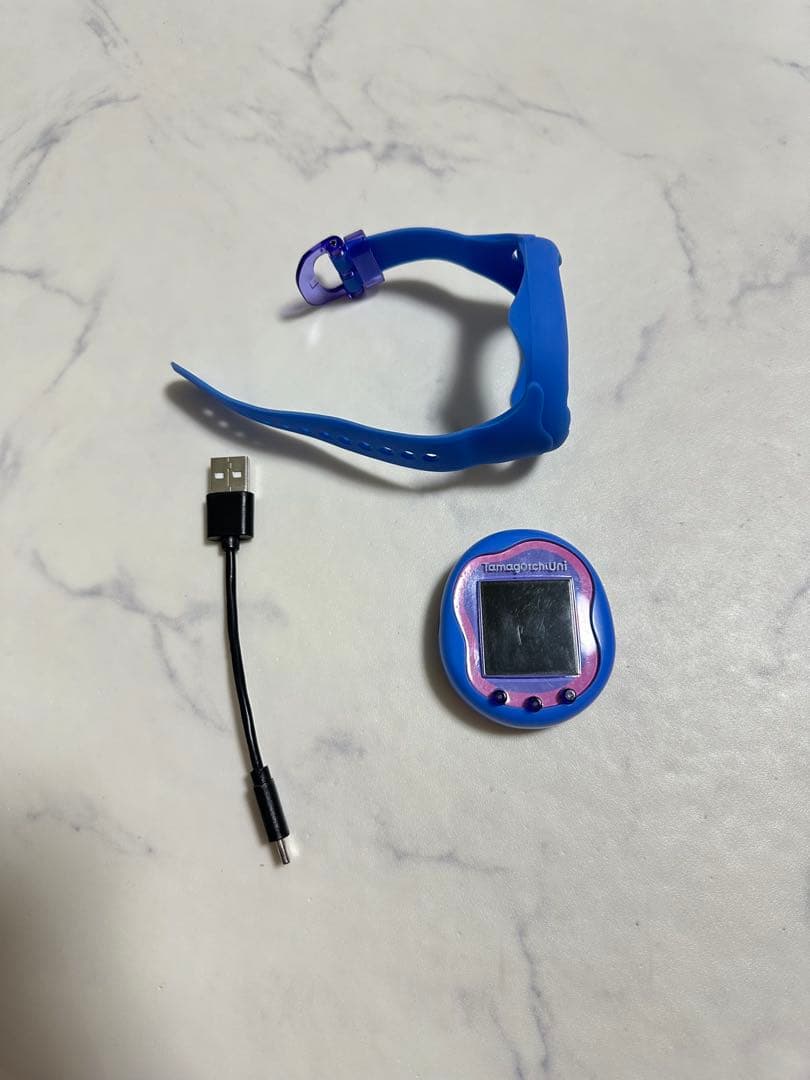 Tamagotchi Uni 青とピンク