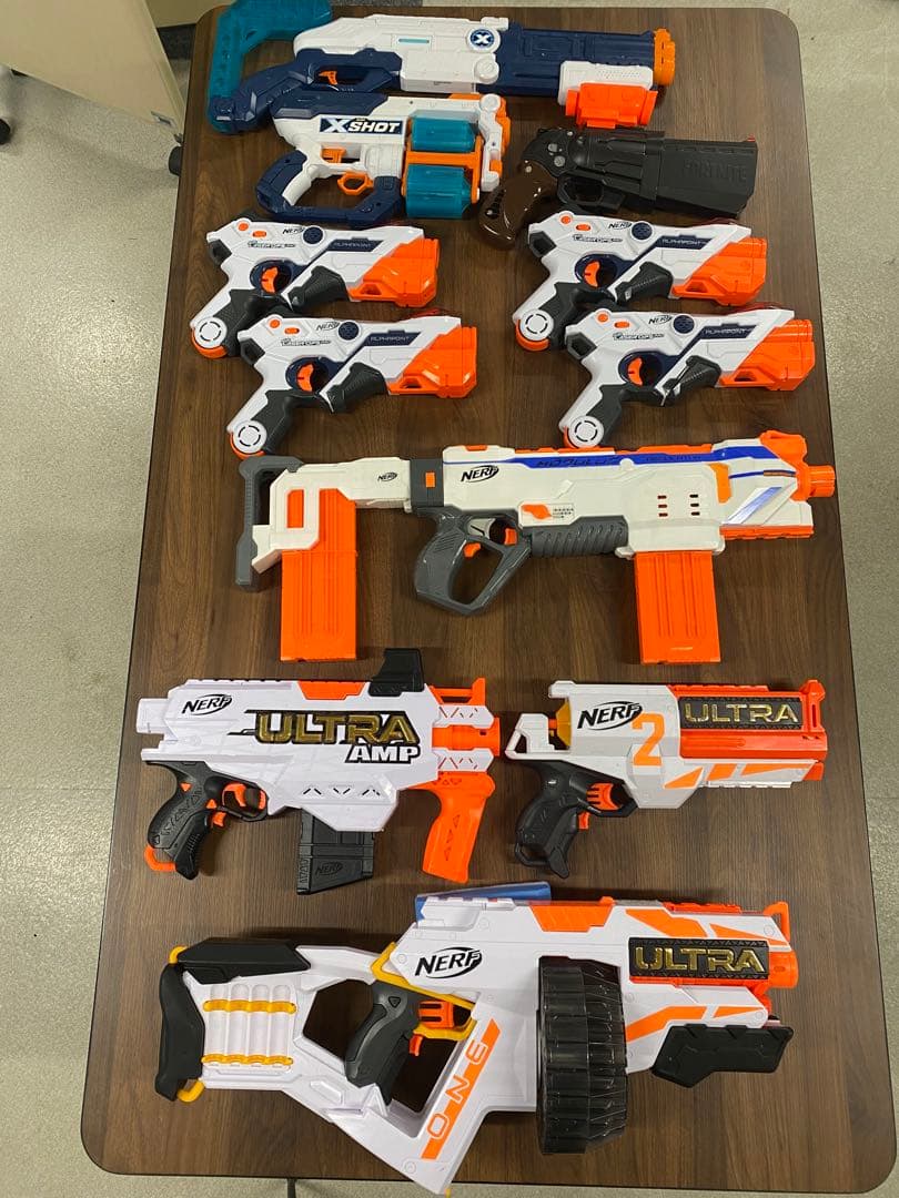 Nerf ナーフ　トイガンセット + ダーツ約100個