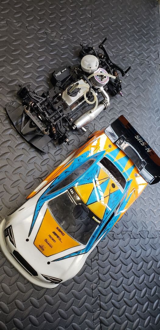 ホビーラジコン KYOSHO/V4