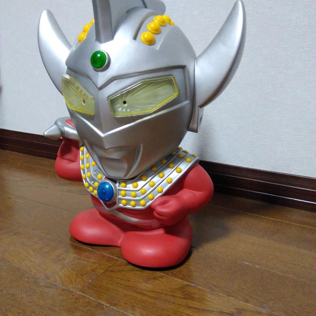 ウルトラマンタロウ貯金箱