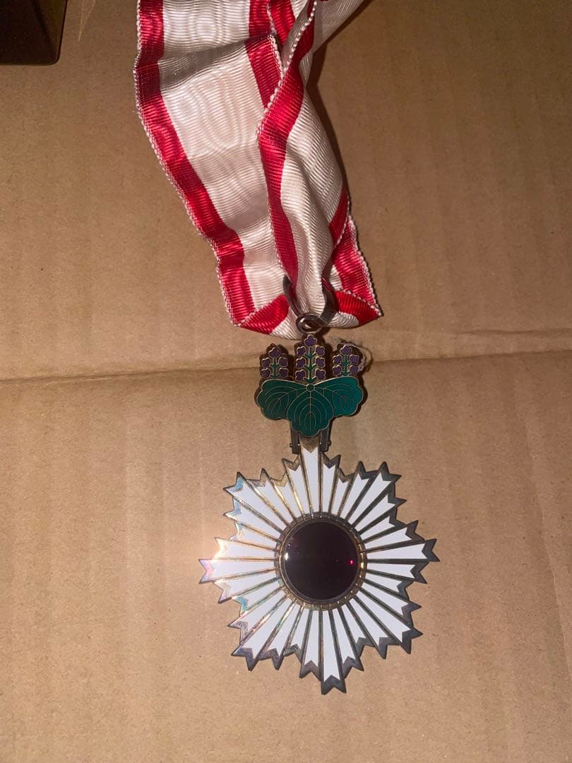 最終価格　勲章 勲三等旭日中綬章 旧日本軍　アンティーク　戦争