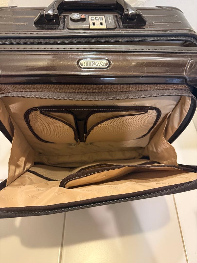 RIMOWA サルサDXハイブリッドビジネストロリー 32Lダークブラウン 2輪