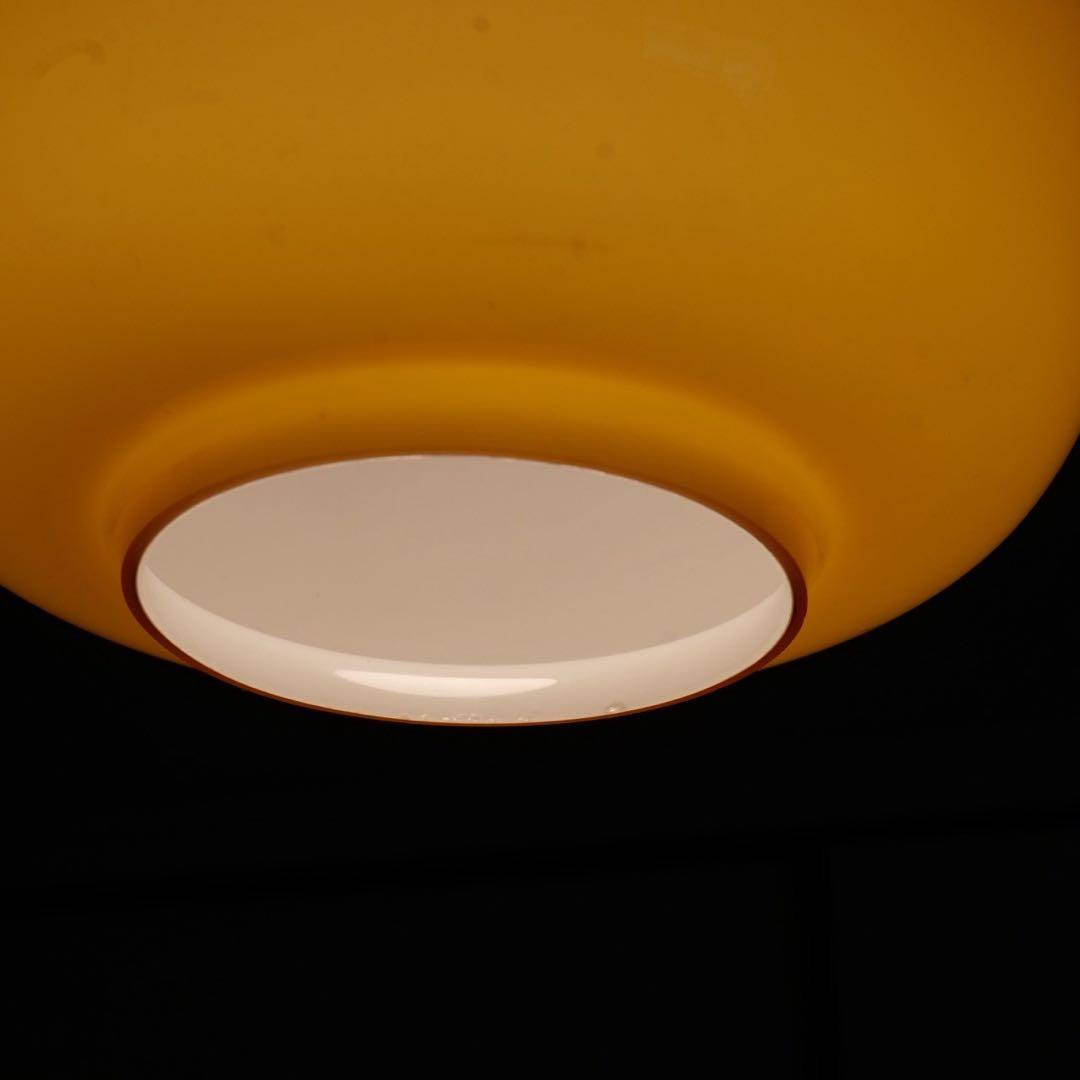 イエロー ガラス ペンダントライト