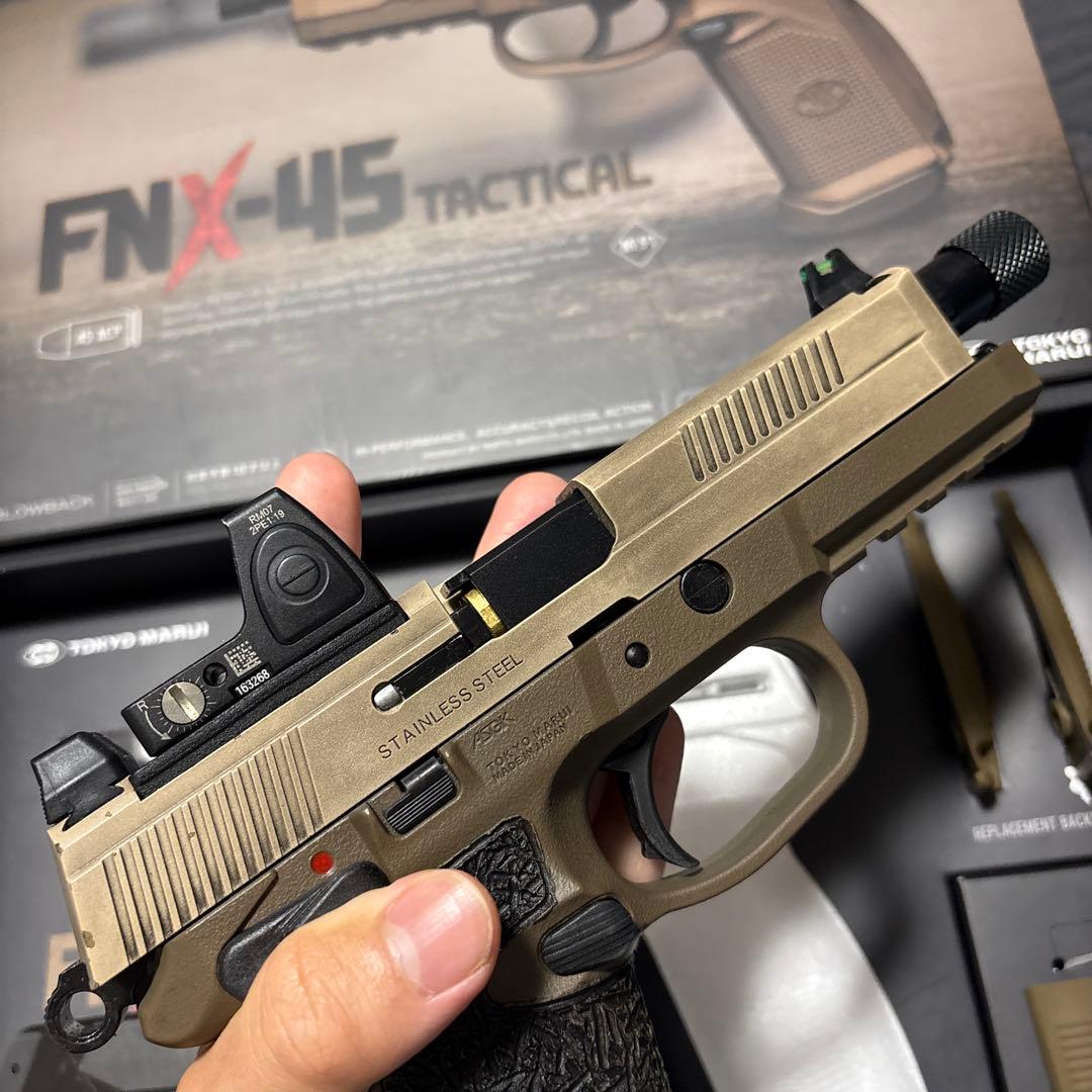 東京マルイ FNX45 塗装品 マガジン三本、ドットサイトセット