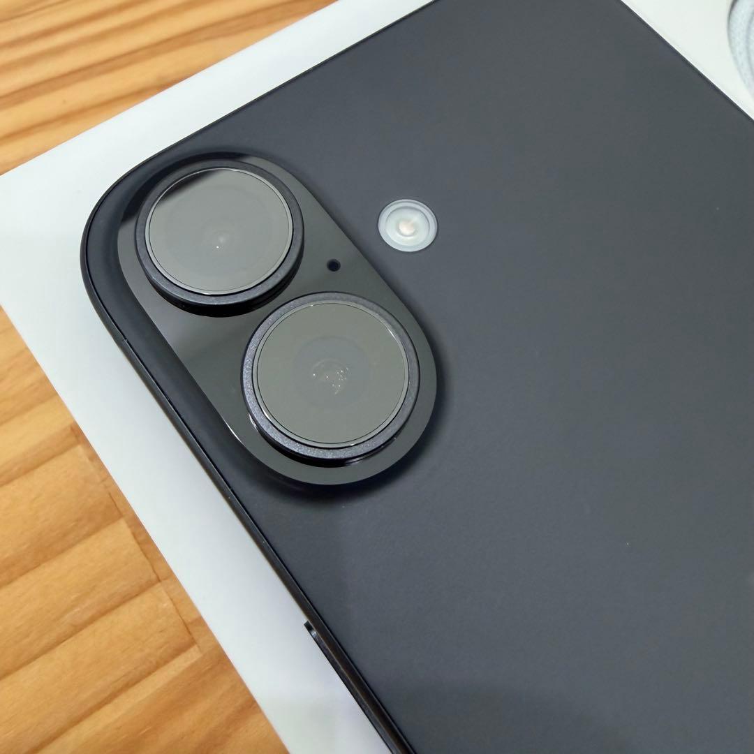 スマートフォン本体 iPhone16