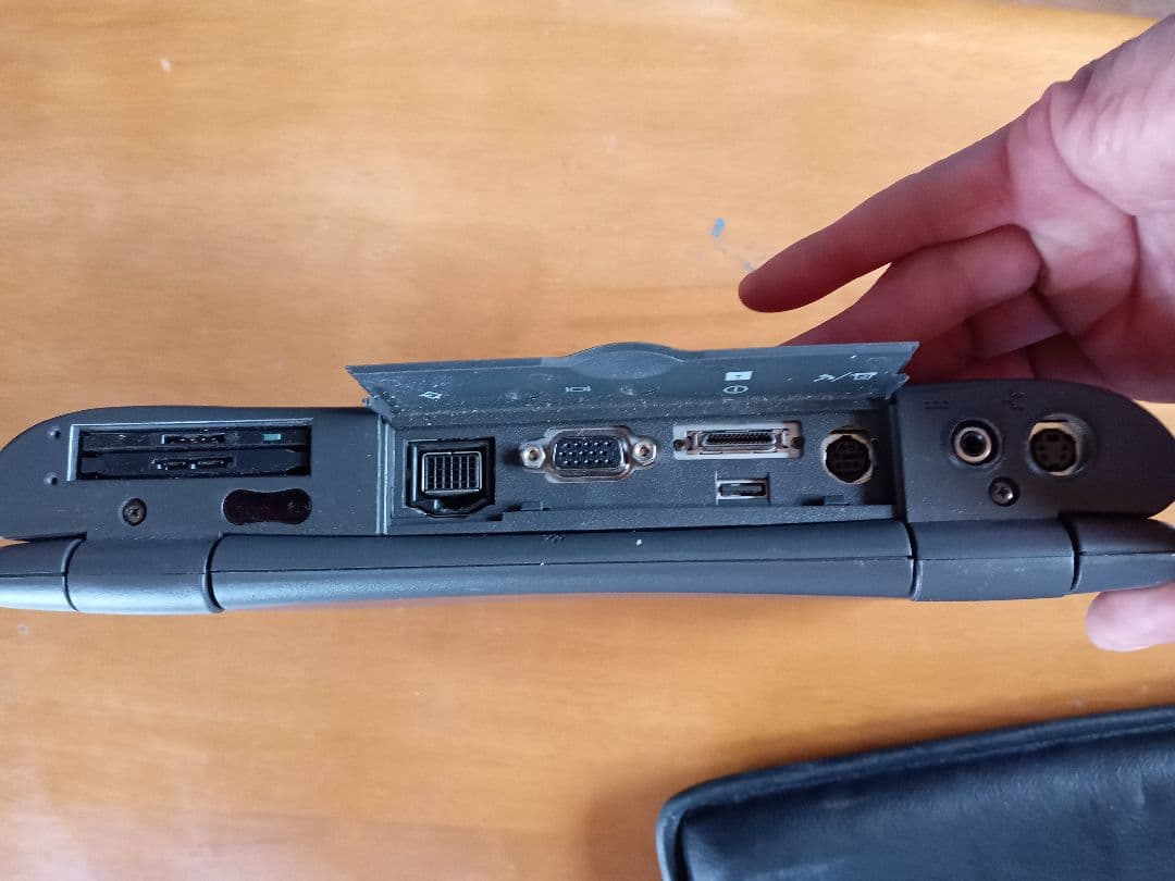 Apple PowerBook 本体のみ【ジャンク】ケース付