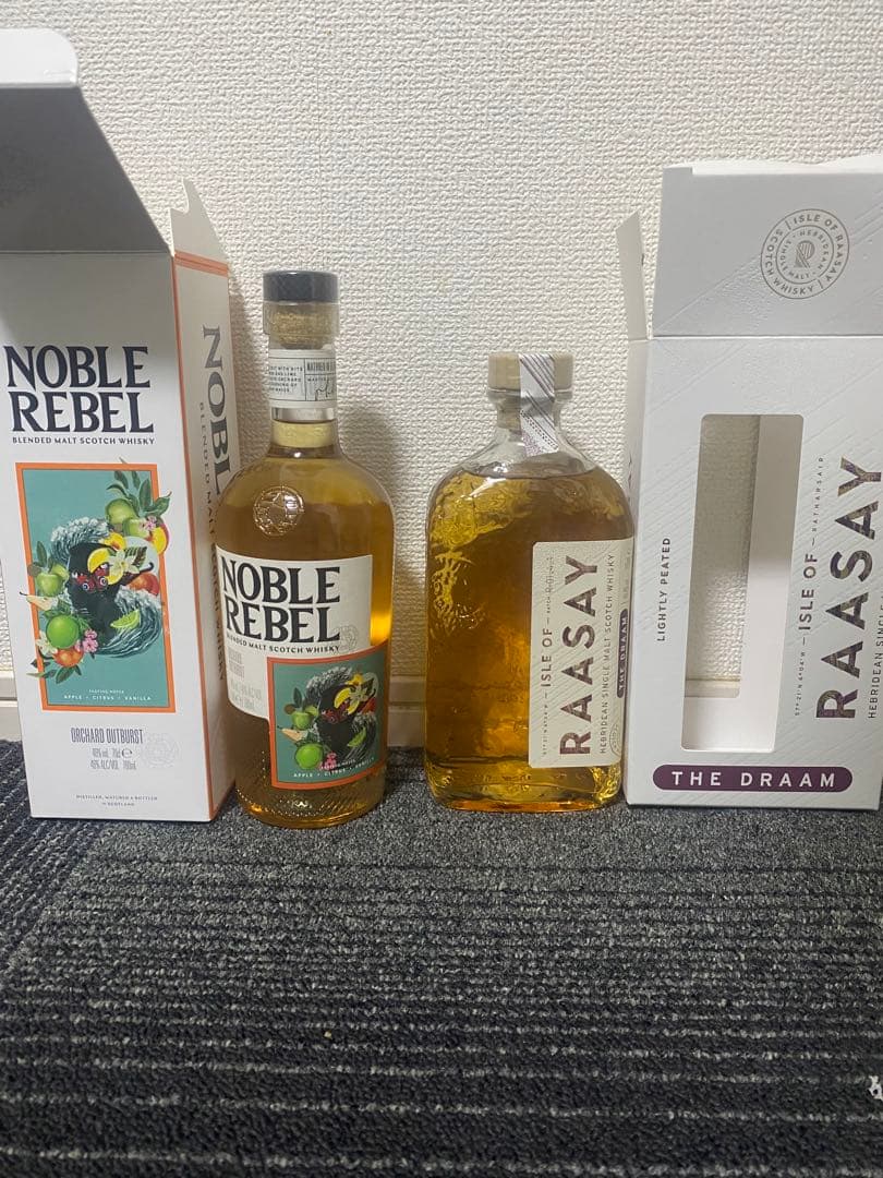 2本セット　ウィスキー　NOBLE REBEL & ISLE OF RAASAY