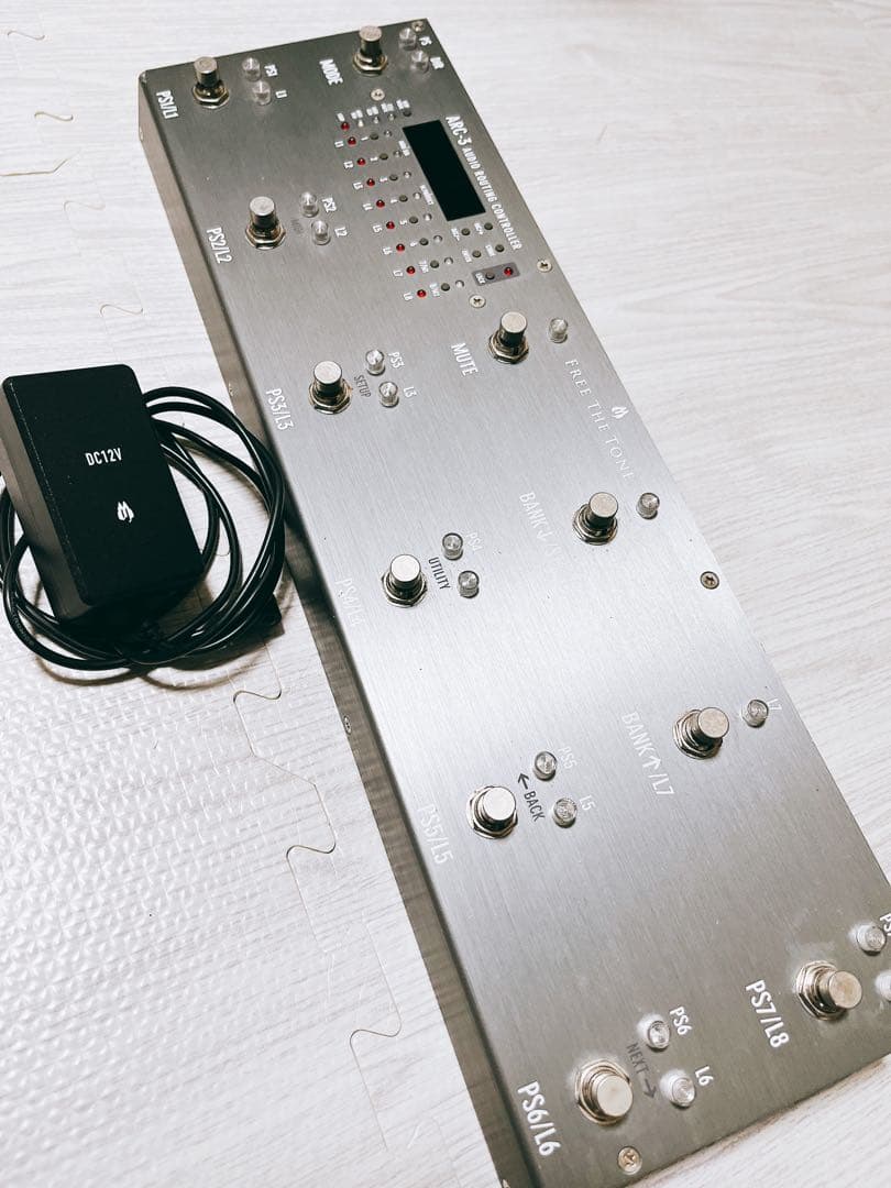 Free The Tone ARC-3 プログラマブルスイッチャー