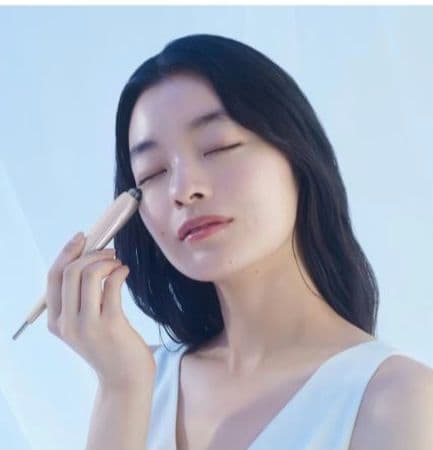 石井美保さんご愛用　Beauty Face Stick Rin+スタンド