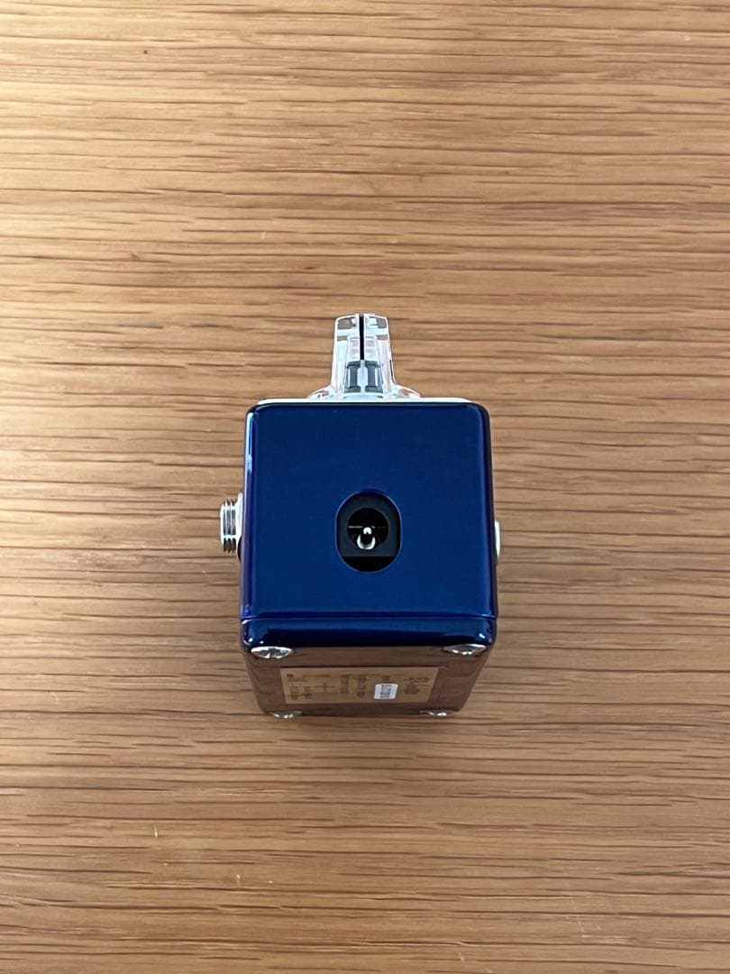 Xotic EP Booster 限定カラー　メタリックブルー