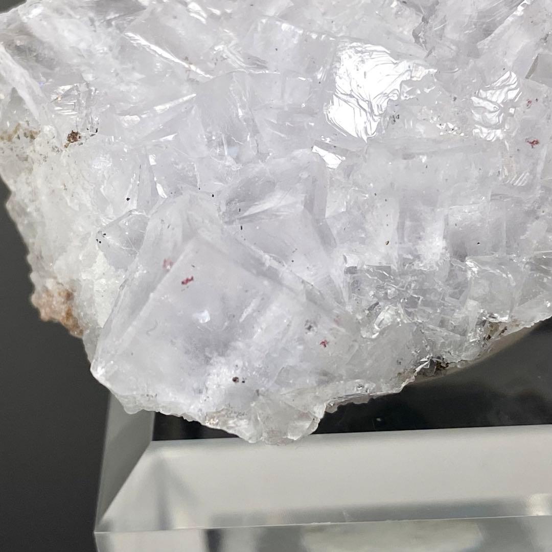 フローライト　辰砂入り　エミリオ鉱山　スペイン　鉱物標本　原石　天然石　ストーン