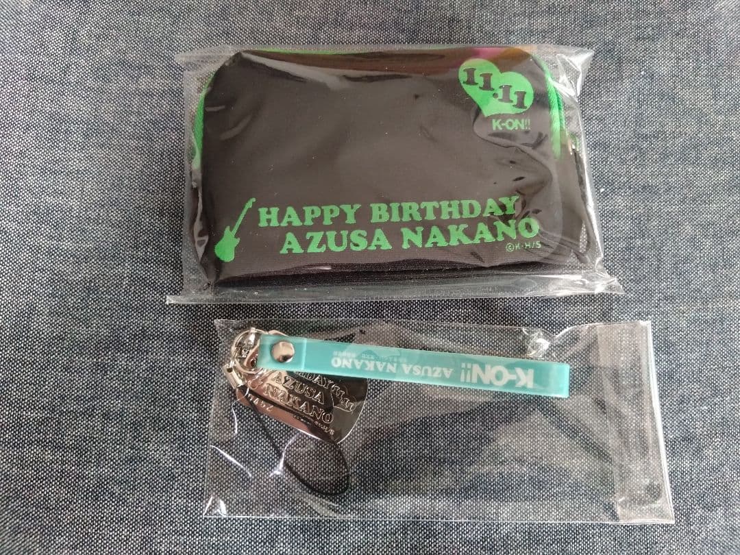 カメラ　けいおん!!×CASIO EXILIMコラボデジタルカメラ 中野梓