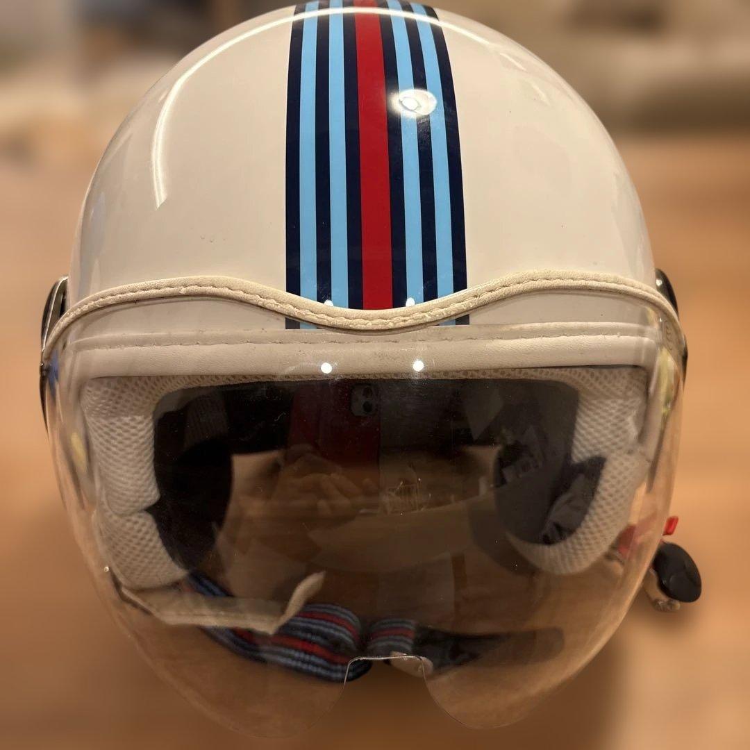 イタリア　マルティニ　ヘルメット　MOMOデザイン