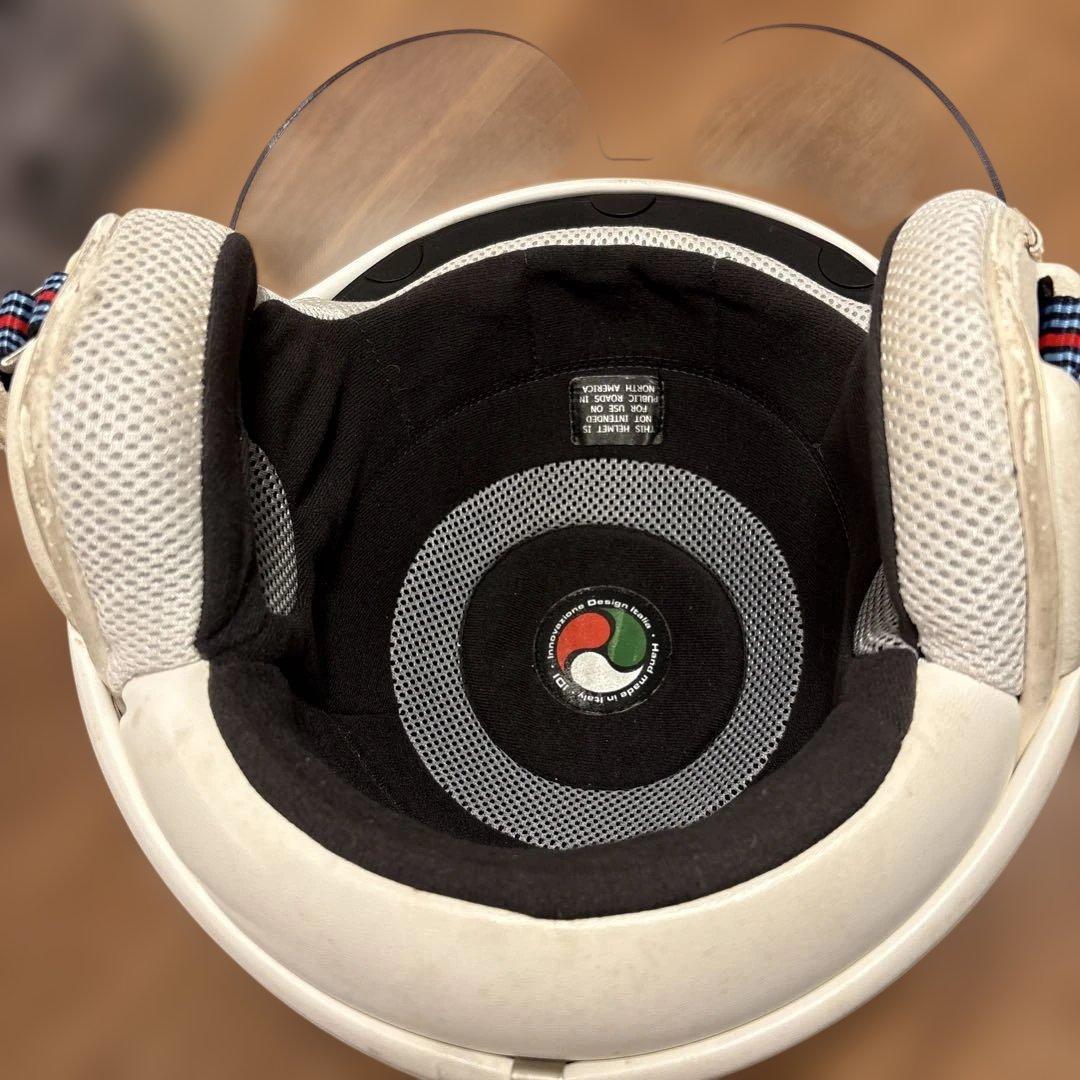 イタリア　マルティニ　ヘルメット　MOMOデザイン