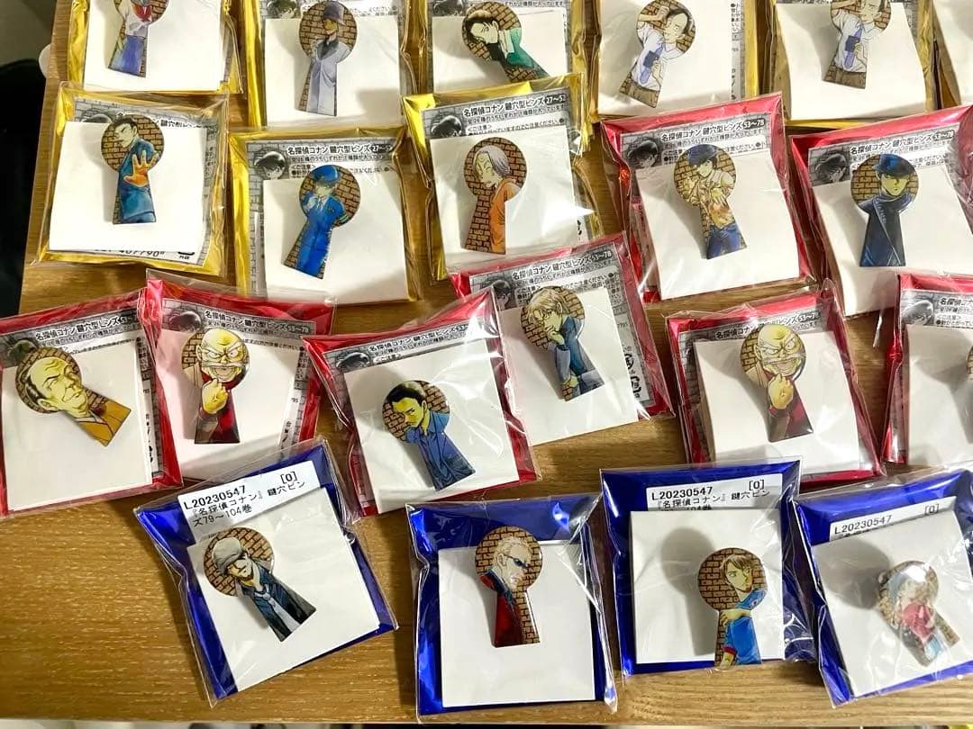 名探偵コナン 鍵穴ピンズ 46個セット まとめ売り