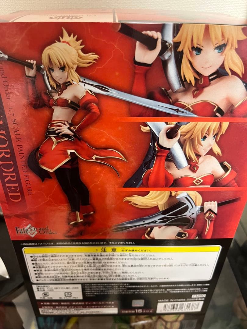 未開封　セイバー/モードレッド 1/7 フィギュア ディ・モールト ベネ